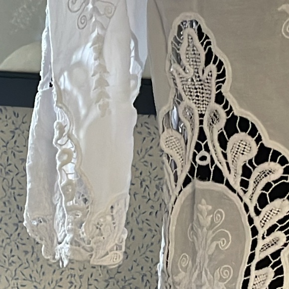 Ladies, sheer, lightweight, cotton, back button blouse - Picture 9 of 10